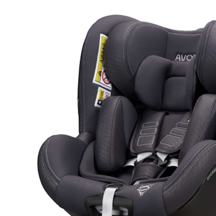 Extra geräumig mit 5-Punkt-Gurt